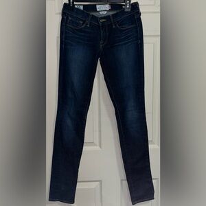 Lucky Brand Charlie Skinny White Oak Cone Denim Dark Blue Jeans Sz 2/26 Regular